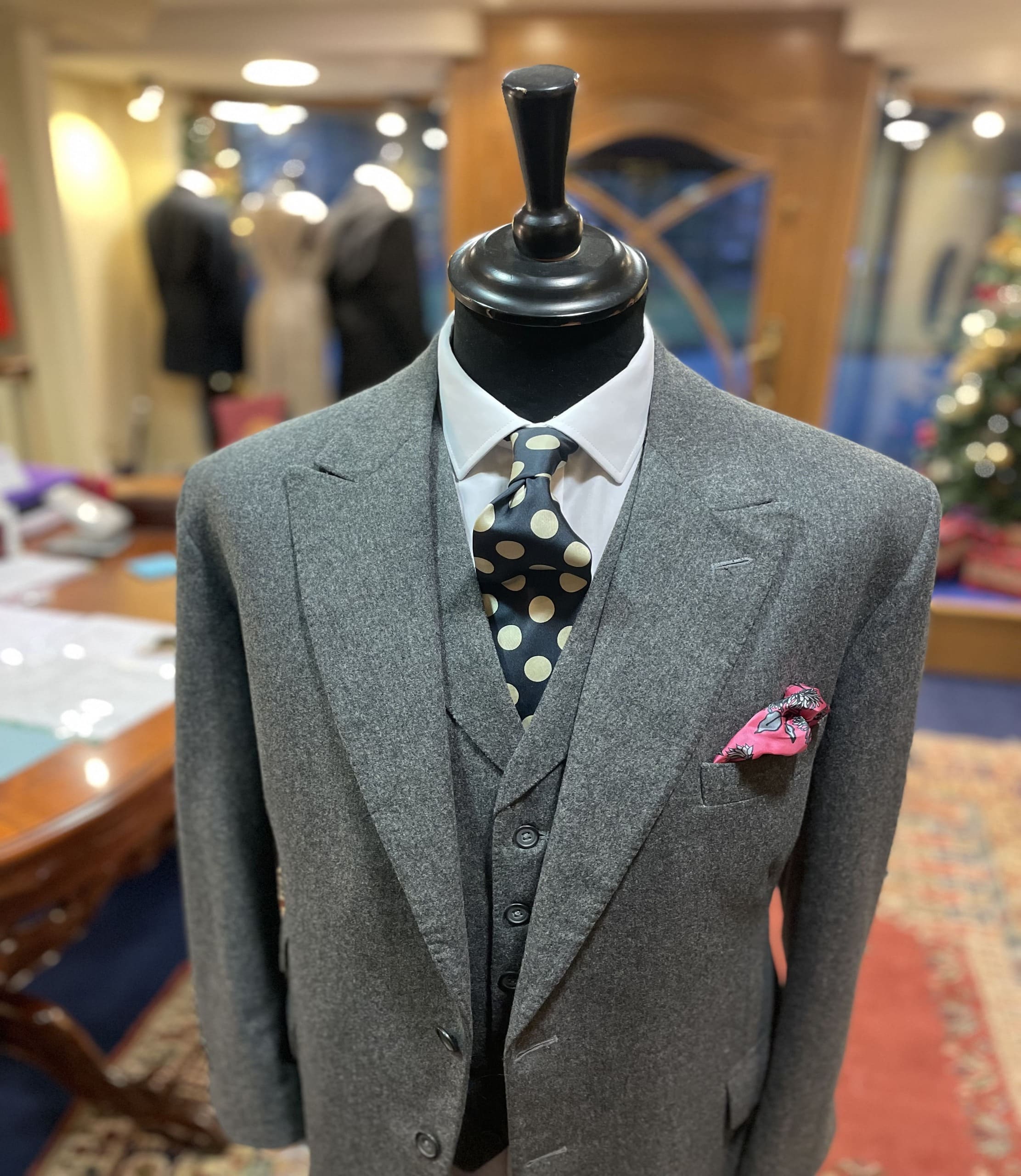Bespoke Suit 1 1 1 1